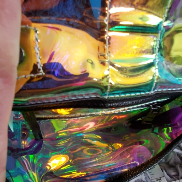 Hello 3am # 1 seller small satchel mirror ? - Picture 4 of 8